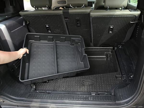 Trunk storage box New Defender 110